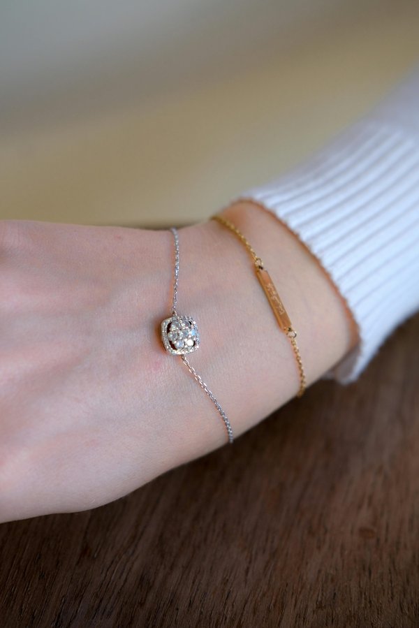 Les bracelets gourmette femme : élégance et personnalisation à petit prix